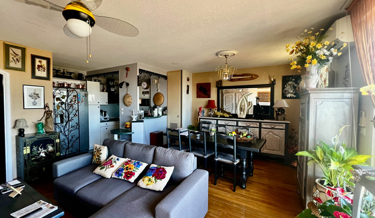 2025-10:08:40